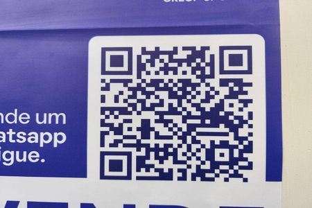 Casa à venda com 109m², 3 quartos e 2 vagas Casa à venda com 109m², 3 quartos e 2 vagasFachada