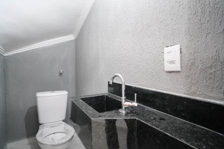 Casa à venda com 109m², 3 quartos e 2 vagasLavabo