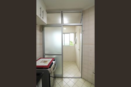 Apartamento à venda com 59m², 2 quartos e 1 vagaCozinha 