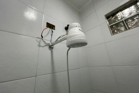 Casa para alugar com 136m², 2 quartos e 2 vagasChuveiro