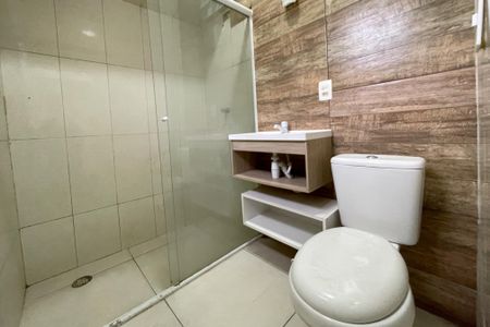 Casa para alugar com 136m², 2 quartos e 2 vagasBanheiro suíte 