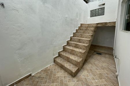 Casa para alugar com 136m², 2 quartos e 2 vagasVaranda 