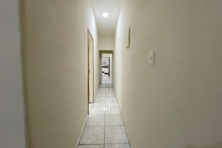 Casa para alugar com 136m², 2 quartos e 2 vagasCorredor