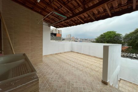 Casa para alugar com 136m², 2 quartos e 2 vagasÁrea de Serviço