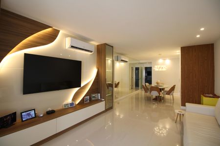 Sala de apartamento para alugar com 3 quartos, 160m² em Barra da Tijuca, Rio de Janeiro