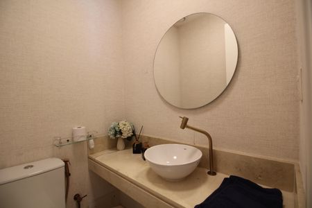 Apartamento para alugar com 160m², 3 quartos e 3 vagasLavabo