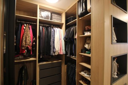 Apartamento para alugar com 160m², 3 quartos e 3 vagasQuarto 4 - Closet