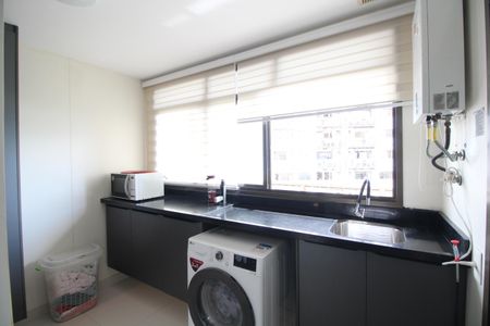 Apartamento para alugar com 160m², 3 quartos e 3 vagasÁrea de Serviço