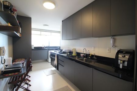 Apartamento para alugar com 160m², 3 quartos e 3 vagasCozinha