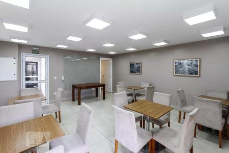 Apartamento para alugar com 45m², 2 quartos e sem vagaÁrea comum