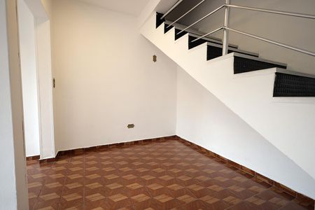 Casa para alugar com 100m², 2 quartos e 1 vagaSala