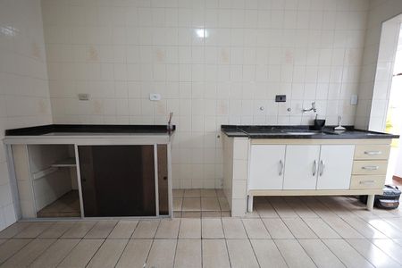 Casa para alugar com 100m², 2 quartos e 1 vagaCozinha