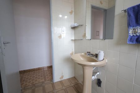 Casa para alugar com 100m², 2 quartos e 1 vagaBanheiro