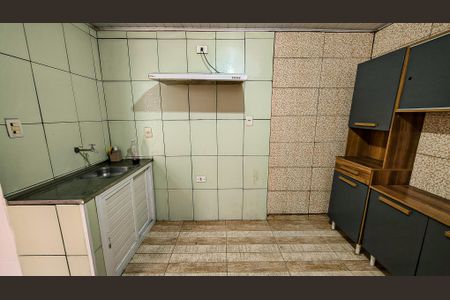 Cozinha de casa para alugar com 1 quarto, 25m² em Americanópolis, São Paulo
