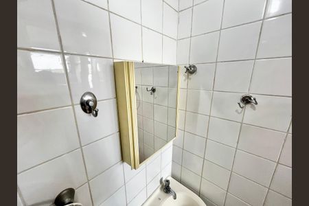 Apartamento para alugar com 70m², 2 quartos e 1 vagaBanheiro de serviço