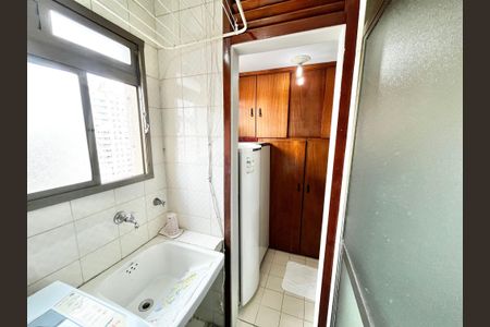 Apartamento para alugar com 70m², 2 quartos e 1 vagaÁrea de Serviço