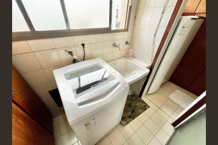 Apartamento para alugar com 70m², 2 quartos e 1 vagaÁrea de Serviço