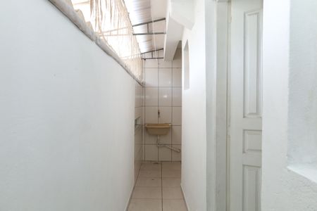 Casa para alugar com 60m², 2 quartos e 1 vagaÁrea de Serviço