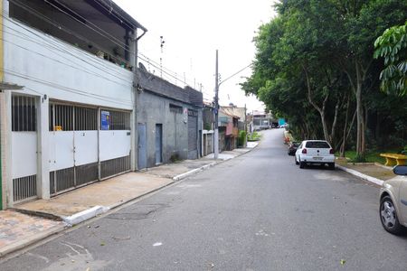 Quarto 1 de casa para alugar com 2 quartos, 60m² em Vila Jacuí, São Paulo