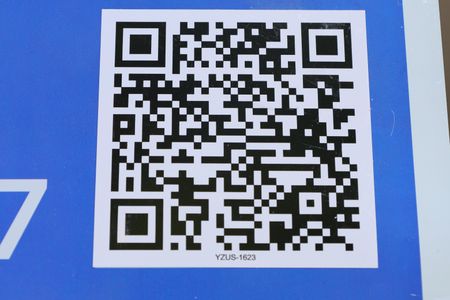 Casa para alugar com 60m², 2 quartos e 1 vagaPlaca instalada no portão do imóvel - Código da placa:YZUS-1623