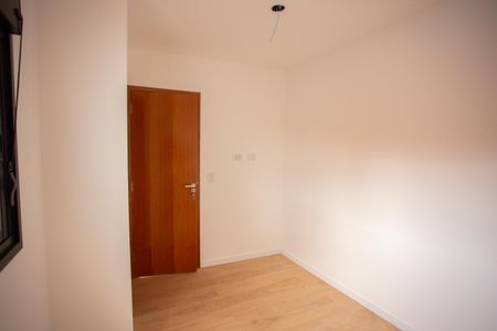 Casa para alugar com 70m², 2 quartos e 2 vagas Casa para alugar com 70m², 2 quartos e 2 vagasQUARTO SUÍTE 2