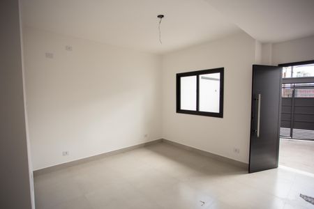SALA de casa para alugar com 2 quartos, 70m² em Vila Guaca, São Paulo