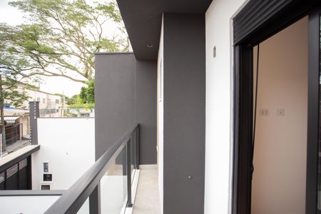 Casa para alugar com 70m², 2 quartos e 2 vagas Casa para alugar com 70m², 2 quartos e 2 vagasVARANDA DO QUARTO SUÍTE 1