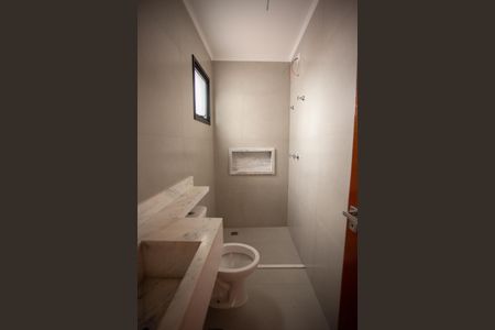 Casa para alugar com 70m², 2 quartos e 2 vagas Casa para alugar com 70m², 2 quartos e 2 vagasBANHEIRO DA SUÍTE 2