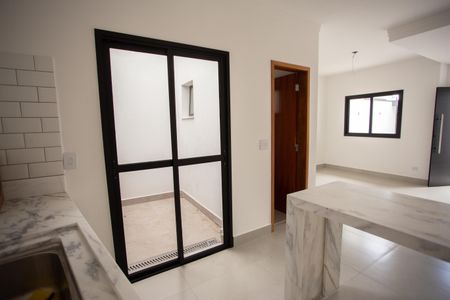 Casa para alugar com 70m², 2 quartos e 2 vagas Casa para alugar com 70m², 2 quartos e 2 vagasCOZINHA