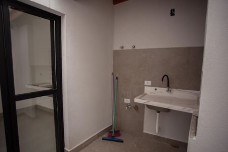 Casa para alugar com 70m², 2 quartos e 2 vagas Casa para alugar com 70m², 2 quartos e 2 vagasÁREA DE SERVIÇO