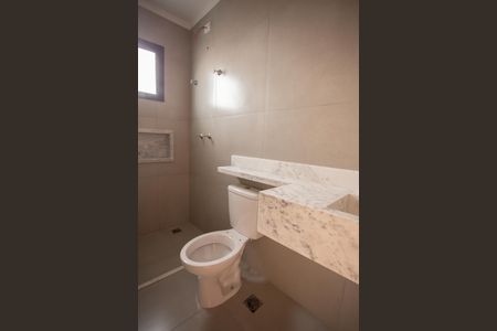 Casa para alugar com 70m², 2 quartos e 2 vagas Casa para alugar com 70m², 2 quartos e 2 vagasBANHEIRO DA SUÍTE 1