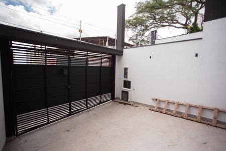 Casa para alugar com 70m², 2 quartos e 2 vagas Casa para alugar com 70m², 2 quartos e 2 vagasGARAGEM