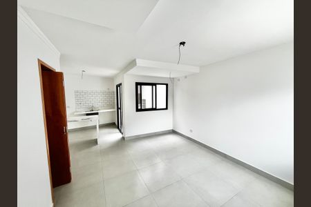 Sala de casa para alugar com 2 quartos, 70m² em Vila Guaca, São Paulo