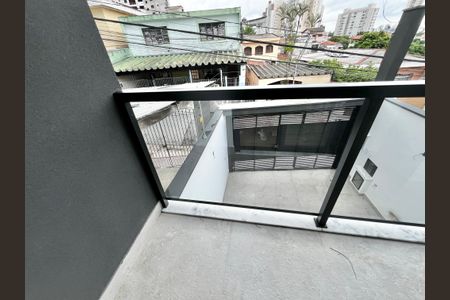 Casa para alugar com 70m², 2 quartos e 2 vagas Casa para alugar com 70m², 2 quartos e 2 vagasVaranda da Suíte 2