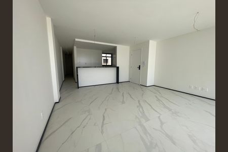 Apartamento à venda com 3 quartos, 240m² em Barra da Tijuca, Rio de Janeiro