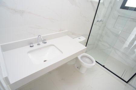 Apartamento à venda com 240m², 3 quartos e 2 vagasBanheiro Suíte 1