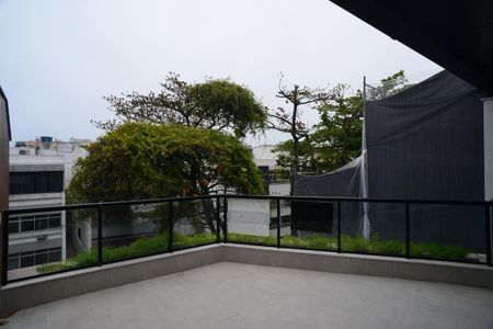 Varanda de apartamento à venda com 3 quartos, 240m² em Barra da Tijuca, Rio de Janeiro