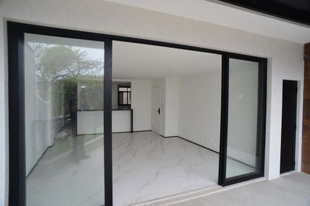 Apartamento à venda com 240m², 3 quartos e 2 vagasSala