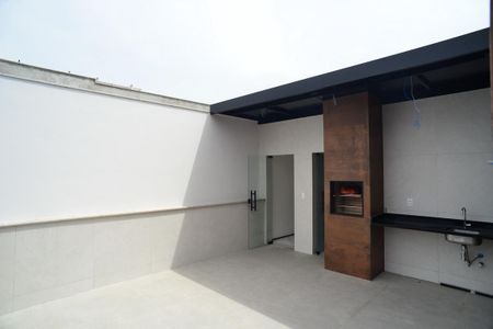 Apartamento à venda com 240m², 3 quartos e 2 vagasTerraço e Churraqueira