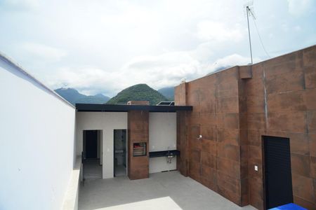 Apartamento à venda com 240m², 3 quartos e 2 vagasTerraço e Churraqueira