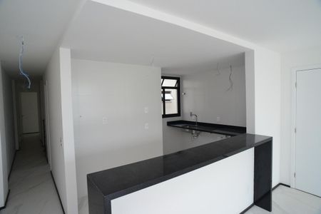 Apartamento à venda com 240m², 3 quartos e 2 vagasCozinha