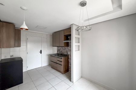 Sala de apartamento para alugar com 2 quartos, 42m² em Parque Fongaro, São Paulo