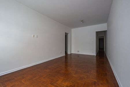 Apartamento para alugar com 100m², 2 quartos e 1 vaga Apartamento para alugar com 100m², 2 quartos e 1 vagaSala