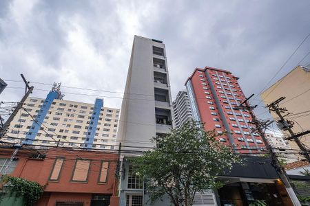Apartamento para alugar com 100m², 2 quartos e 1 vaga Apartamento para alugar com 100m², 2 quartos e 1 vagaFachada
