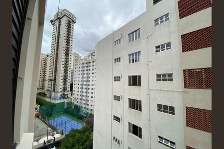 Apartamento para alugar com 54m², 2 quartos e 1 vaga Apartamento para alugar com 54m², 2 quartos e 1 vagaVista do Quarto 2