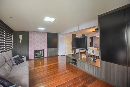 Apartamento para alugar com 220m², 4 quartos e 3 vagas Apartamento para alugar com 220m², 4 quartos e 3 vagasSala 1