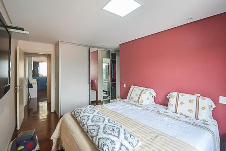 Apartamento para alugar com 220m², 4 quartos e 3 vagas Apartamento para alugar com 220m², 4 quartos e 3 vagasQuarto Suíte