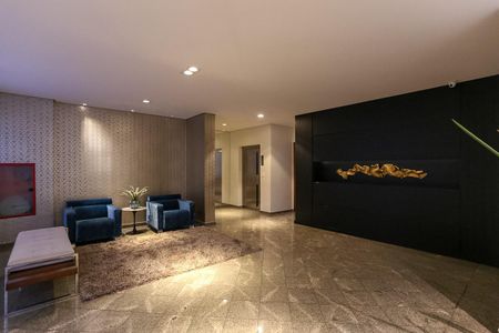 Apartamento para alugar com 220m², 4 quartos e 3 vagas Apartamento para alugar com 220m², 4 quartos e 3 vagasHall de entrada