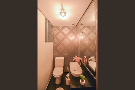 Apartamento para alugar com 220m², 4 quartos e 3 vagas Apartamento para alugar com 220m², 4 quartos e 3 vagasLavabo