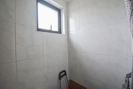Apartamento para alugar com 220m², 4 quartos e 3 vagas Apartamento para alugar com 220m², 4 quartos e 3 vagasBanheiro de serviço